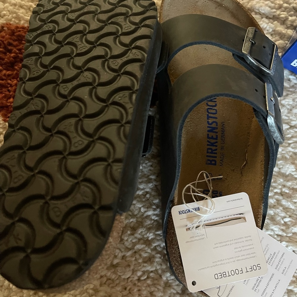 NWT Black Leather Birkenstocks